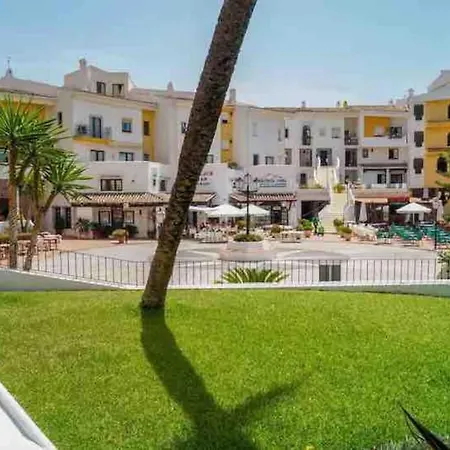 Cabopino Beach & Marina Apartment Marbella Buitenkant foto